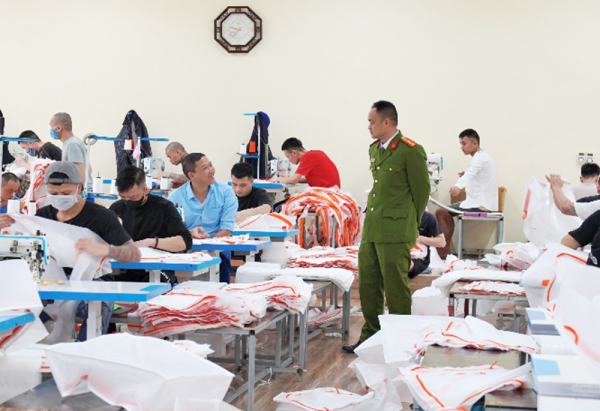 Bài 3: Chia sẻ từ lực lượng trực tiếp đấu tranh với tội phạm -0