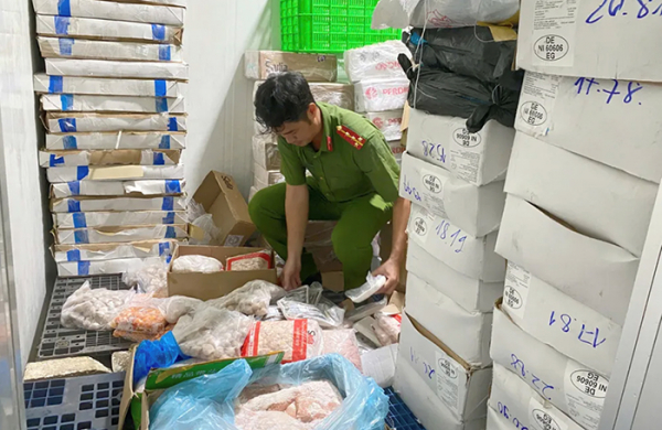Ngăn chặn thực phẩm bẩn len lỏi vào bữa ăn gia đình -0