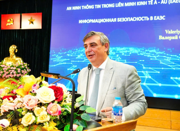 Đẩy mạnh hợp tác quốc tế trong xây dựng, hoàn thiện hệ thống pháp luật về đảm bảo an ninh mạng -0