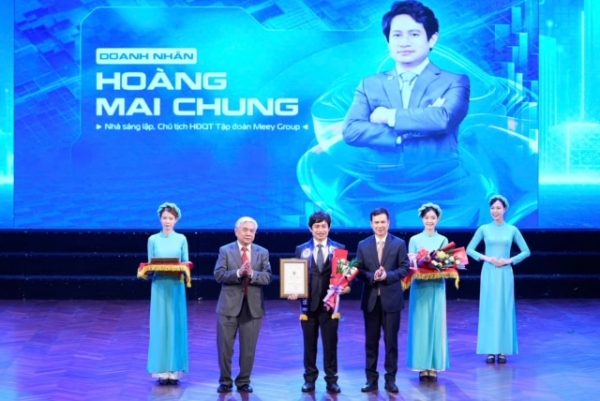 Kiến tạo hệ sinh thái sản phẩm số thông minh, doanh nhân Hoàng Mai Chung được vinh danh tại I4.0 Awards -0