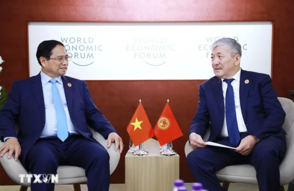 Thủ tướng Chính phủ Phạm Minh Chính gặp Thủ tướng Kyrgyzstan -0