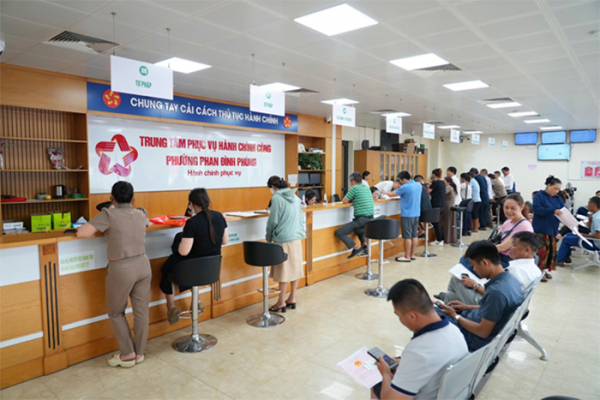 MobiFone phối hợp với tỉnh Thái Nguyên triển khai Hệ thống thông tin giải quyết thủ tục hành chính theo mô hình chính quyền hai cấp -0