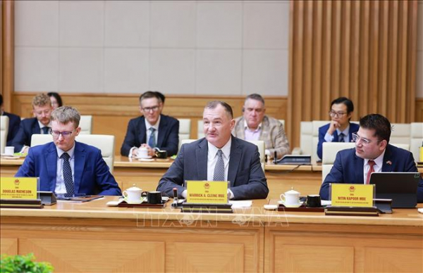 Thủ tướng kêu gọi thực hiện 6 đột phá trong hợp tác kinh tế Việt Nam - Vương quốc Anh -0
