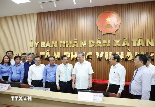 Tổng Bí thư: Chính quyền mới phải phục vụ nhân dân tốt hơn, không để gián đoạn -0