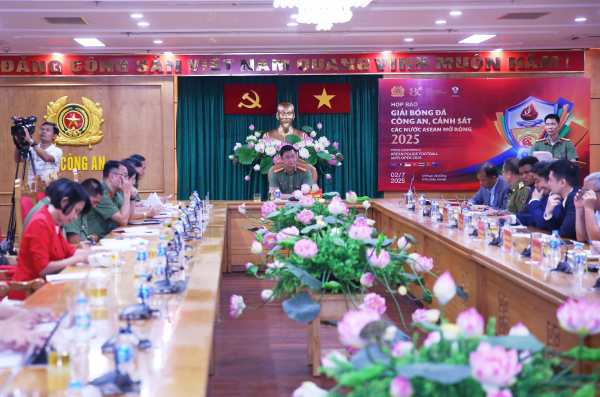 Giải Bóng đá Công an, Cảnh sát các nước ASEAN mở rộng năm 2025: Sân chơi thắt chặt tình hữu nghị, tăng cường hợp tác quốc tế về an ninh -0