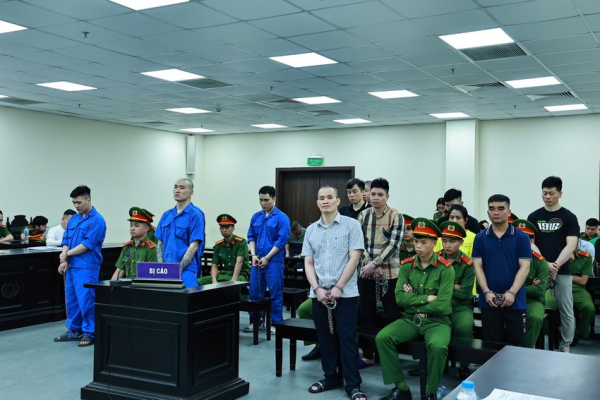 11 án tử hình, 1 chung thân trong đường dây ma túy do Hương “Mẩu” cầm đầu -0