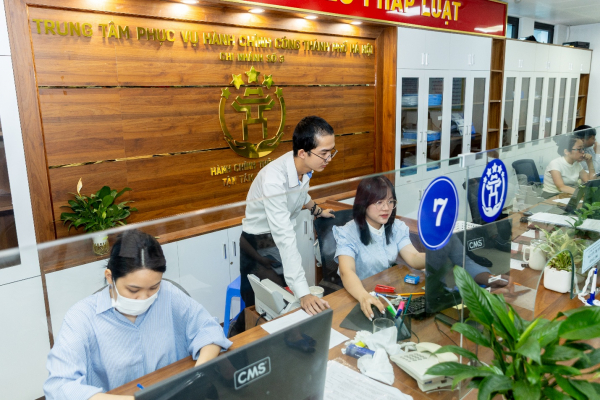 Hệ thống thông tin giải quyết thủ tục hành chính của MobiFone tại Hà Nội được nhiều đánh giá tích cực -0