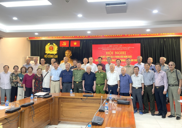 Ban liên lạc Công an chi viện chiến trường miền Nam với nhiều hoạt động thiết thực, ý nghĩa -0
