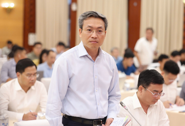 Thiếu tướng Nguyễn Quốc Toản thông tin việc khởi tố 3 đối tượng liên quan vụ dầu ăn giả Ofood -0