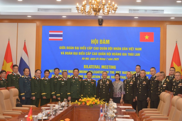 Tư lệnh Lực lượng Quốc phòng Thái Lan thăm chính thức Việt Nam -0
