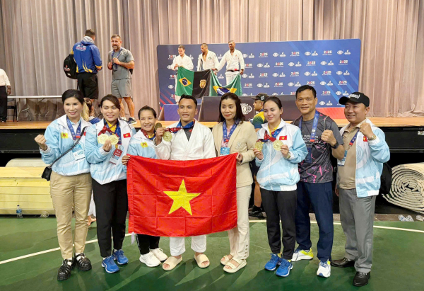 Một Hạ sĩ Công an TP Cần Thơ giành 2 Huy chương Vàng tại Đại hội Thể thao Cảnh sát và Cứu hỏa thế giới năm 2025 -0