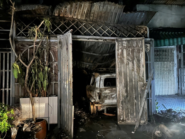Công an TP Hồ Chí Minh thông tin về nguyên nhân vụ cháy cư xá Độc Lập làm 8 người tử vong  -1