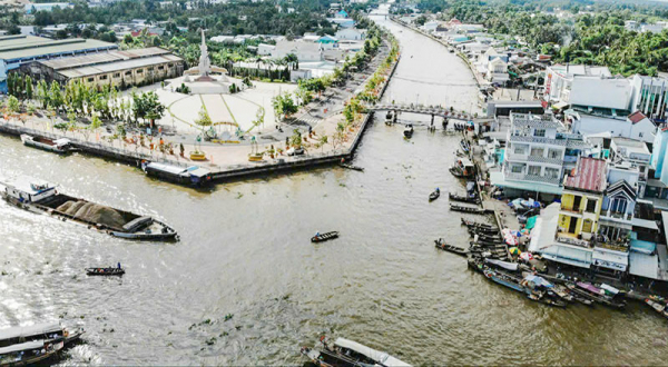 Bầu trời Tổ quốc mãi trong tim -1