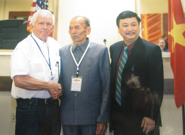 Anh hùng phi công Nguyễn Văn Bảy: Huyền thoại của bầu trời -0