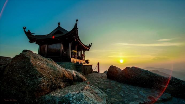 Quần thể di tích và danh thắng Yên Tử - Vĩnh Nghiêm, Côn Sơn, Kiếp Bạc là Di sản Văn hóa Thế giới. -0