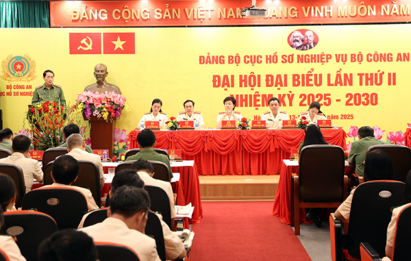 Tập trung đổi mới tư duy, nâng cao chất lượng đội ngũ cán bộ hồ sơ -0