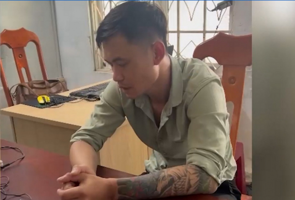                  Mạo danh người thân để tung chiêu lừa đảo chiếm đoạt xe ô tô  -0