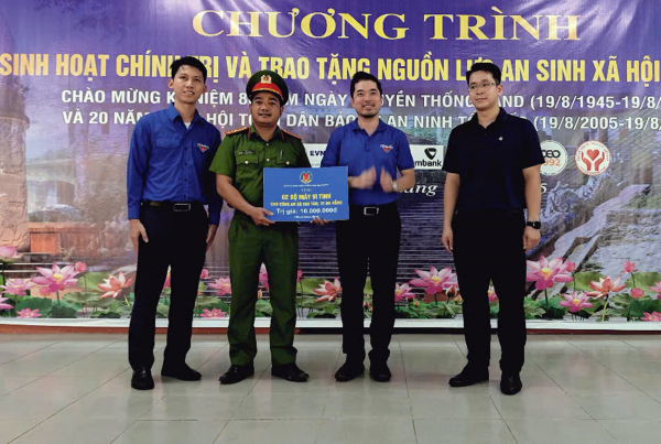 Chương trình “Về nguồn” kết hợp các hoạt động an sinh xã hội ý nghĩa tại Đà Nẵng -0