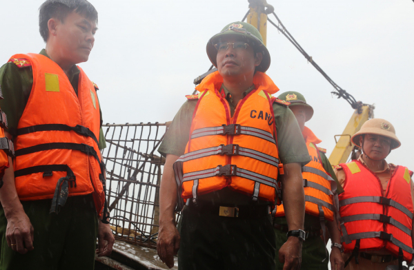 Công an tỉnh Quảng Ninh thông tin về vụ đắm tàu du lịch trên vịnh Hạ Long -0