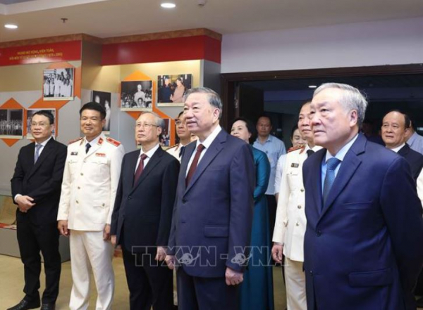 Tổng Bí thư: Ngành Kiểm sát nhân dân góp phần kiến tạo xã hội kỷ cương, công bằng, dân chủ, văn minh -0