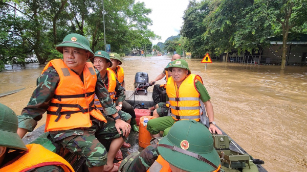 Lãnh đạo Công an tỉnh Nghệ An kiểm tra công tác phòng, chống và khắc phục hậu quả bão số 3 -1