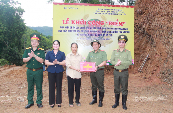 Bộ Công an tổ chức khởi công 
