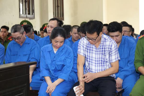 Cựu Tổng Biên tập Tạp chí Môi trường và Đô thị Việt Nam trực tiếp gỡ 26 bài viết vì 
