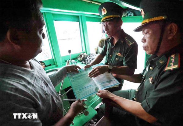 Thủ tướng cảnh báo trách nhiệm người đứng đầu nếu để tái diễn vi phạm IUU -0