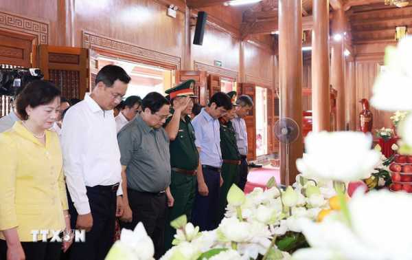 Thủ tướng: Quảng Trị cần tiếp tục phát huy truyền thống cách mạng hào hùng -0