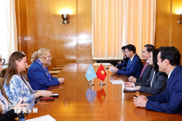 Chủ tịch Quốc hội gặp Tổng Giám đốc Văn phòng Liên hợp quốc tại Geneva -0