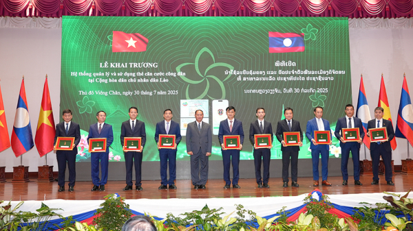 Bộ trưởng Lương Tam Quang dự lễ khai trương Hệ thống căn cước công dân Lào -0