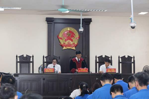 Cựu Tổng Biên tập Tạp chí Môi trường và Đô thị Việt Nam bị tuyên phạt 13 năm 6 tháng tù -0