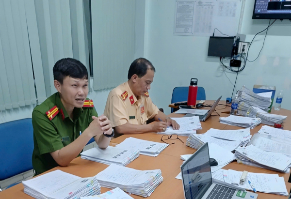 Tại sao TP Hồ Chí Minh tổ chức thi sát hạch lái xe tới khuya? -3