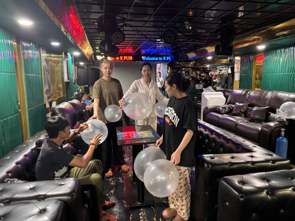 Mua bán bóng cười ngụy trang “Cocktail BL và Combo Cocktail BL”, thu lợi bất chính hàng trăm tỷ đồng  -2