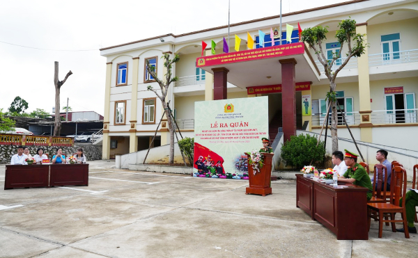 Công an các địa phương ra quân cao điểm tấn công trấn áp tội phạm -0