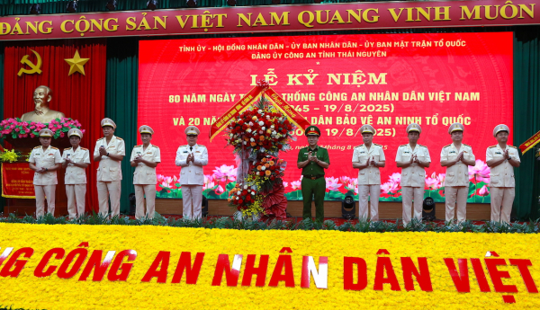 Thực hiện tốt nhiệm vụ bảo đảm ANTT là yếu tố trụ cột để tỉnh Thái Nguyên phát triển -0