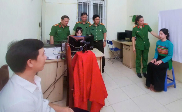 Thanh Hoá đi đầu cấp đổi Thẻ Đảng viên trên nền tảng dữ liệu dân cư -0