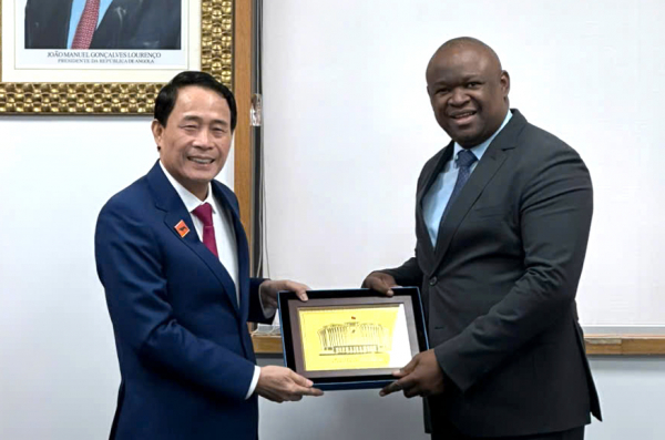 Bước tiến mới trong hợp tác giữa Bộ Công an Việt Nam và Bộ Nội vụ Angola -0