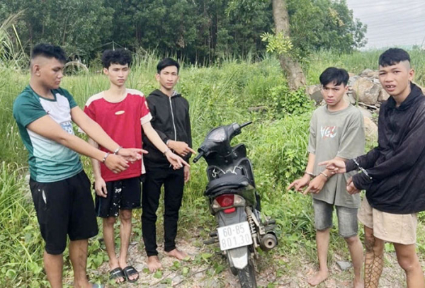 Ghi từ Công an xã -0