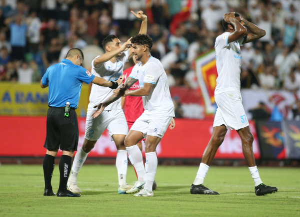 CLB Bóng đá Công an Hà Nội đoạt Siêu Cup Quốc gia -0
