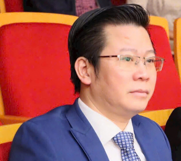Tung tin giả, lãnh hậu quả thật -2