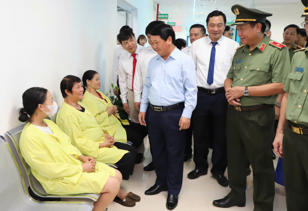 Khánh thành Khoa khám bệnh và điều trị, Bệnh viện Đa khoa Quản Bạ -2