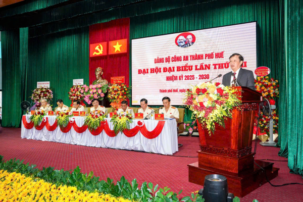 Thứ trưởng Phạm Thế Tùng dự Đại hội Đảng bộ Công an thành phố Huế  -0