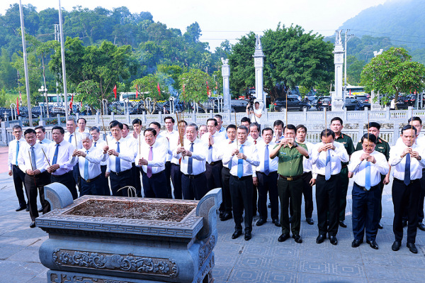Phát huy sức mạnh toàn dân bảo vệ an ninh Tổ quốc trong kỷ nguyên mới -0