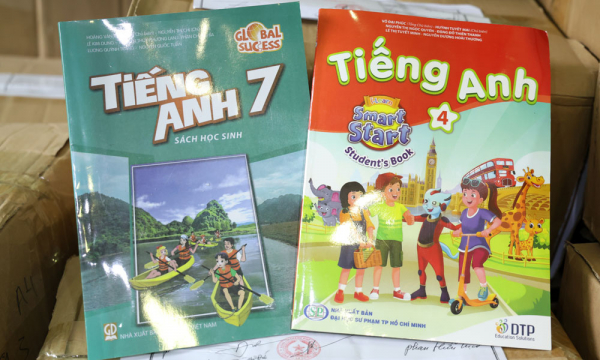 Từ đường dây sản xuất sách giả cực lớn: Có kẽ hở trong việc phân phối Sách giáo khoa -0