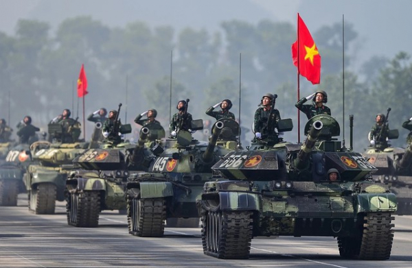 Hà Nội chuẩn bị bánh, nước uống, lương khô miễn phí cho nhân dân xem diễu binh 2/9 -0