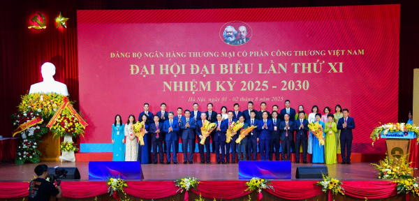 Đảng bộ VietinBank kiến tạo trụ cột, vươn mình cùng đất nước -0