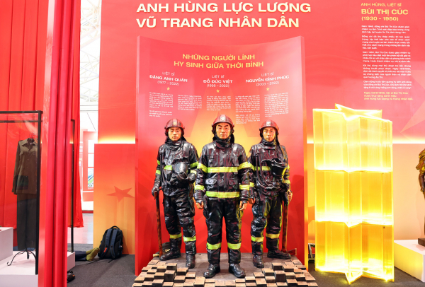 Bản trường ca 80 năm Công an nhân dân -0