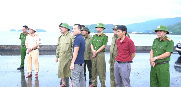 Quảng Trị di dời các hộ dân ở vùng xung yếu ngay trong đêm phòng chống bão  -0