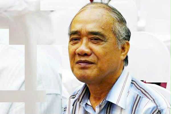 Nhà văn, ứng xử xã hội và sự 